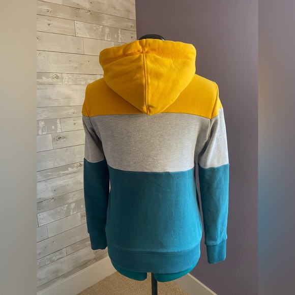 SUPERDRY Embroidered Vintage Logo Hoodie - Picture 9 of 13